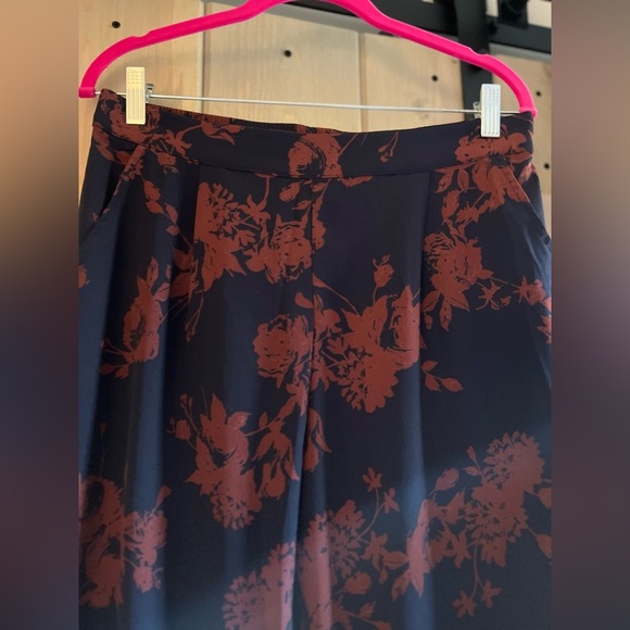 NWT Skies are Blue Floral Ankle Pant - Picture 5 of 6